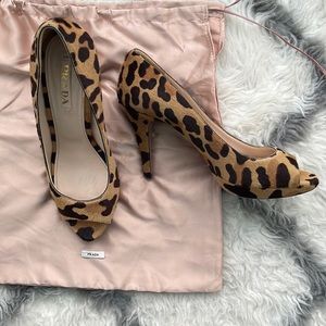 Prada Peep Toe Pumps 🐆 Leopard Print Pony Hair